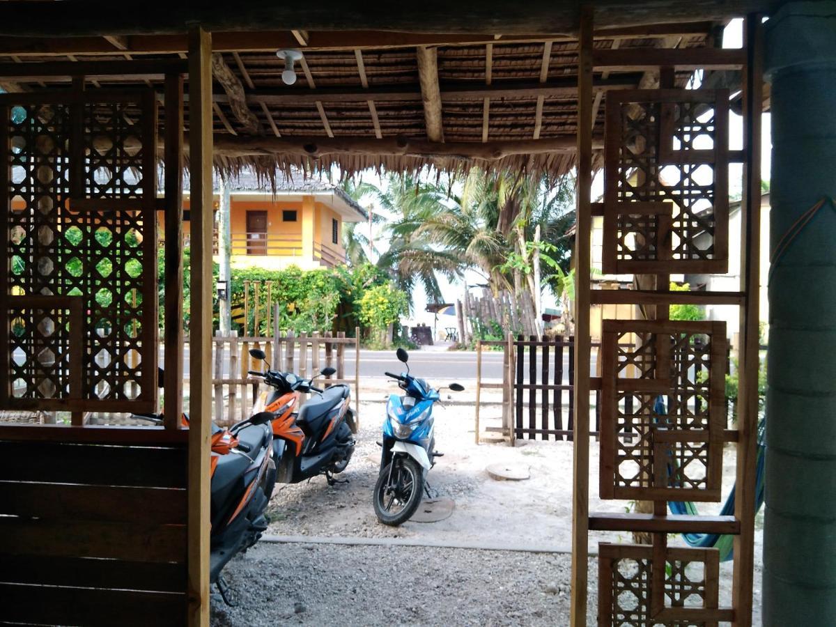 1 Hostel